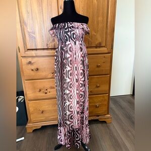 Dots Elegant Off-Shoulder Pink White and Black Maxi Dress Size L